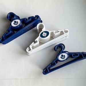 46 Toronto Maple Leafs Hangers